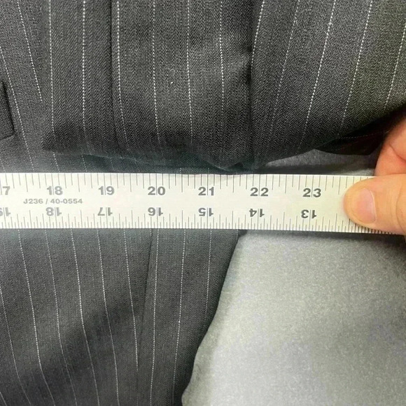 Riserva Made In Italy 100% Wool Blazer Sports Coat Mens 44R Black Pinstripe - Picture 6 of 11